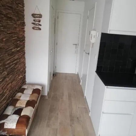 La Belle Plage, Cremebol Apartment *